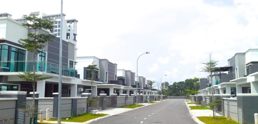 Taman Nusa Bestari – 2 Storey Cluster House – FOR SALE Taman Nusa Bestari – 2 Storey Cluster House – FOR SALE