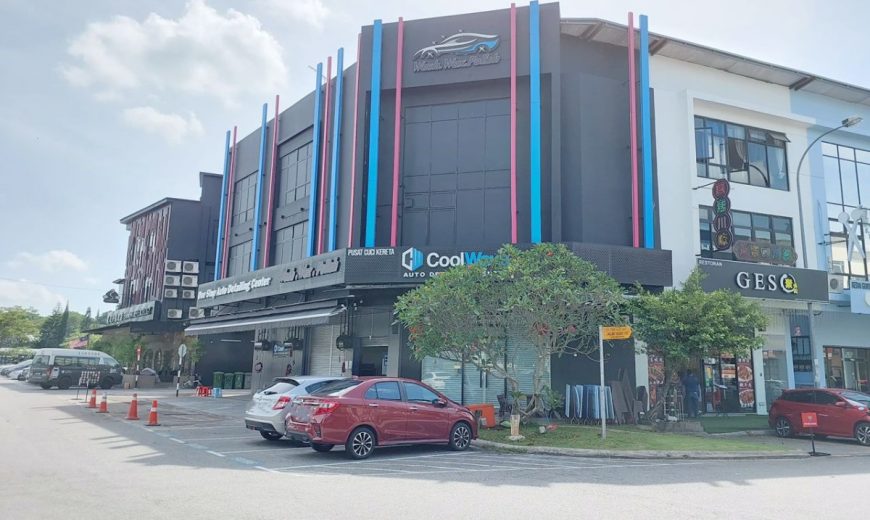 Bukit Indah – 3 Storey Corner Shoplot – FOR SALE Bukit Indah – 3 Storey Corner Shoplot – FOR SALE
