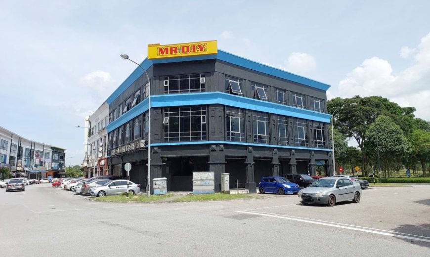 Bukit Indah – 3 Storey Corner Shoplot – FOR SALE Bukit Indah – 3 Storey Corner Shoplot – FOR SALE