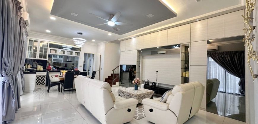 Horizon Hills – 3 Storey Cluster House – FOR SALE