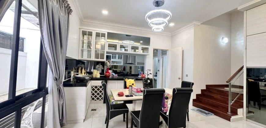 Horizon Hills – 3 Storey Cluster House – FOR SALE