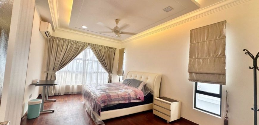 Horizon Hills – 3 Storey Cluster House – FOR SALE