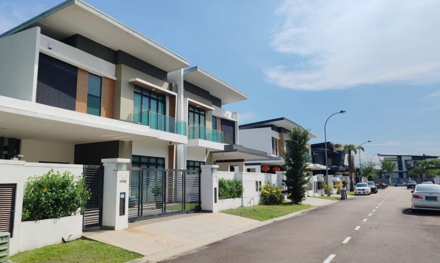 Nusa Duta 3 – 2 Storey Semi Detached House – FOR SALE Nusa Duta 3 – 2 Storey Semi Detached House – FOR SALE