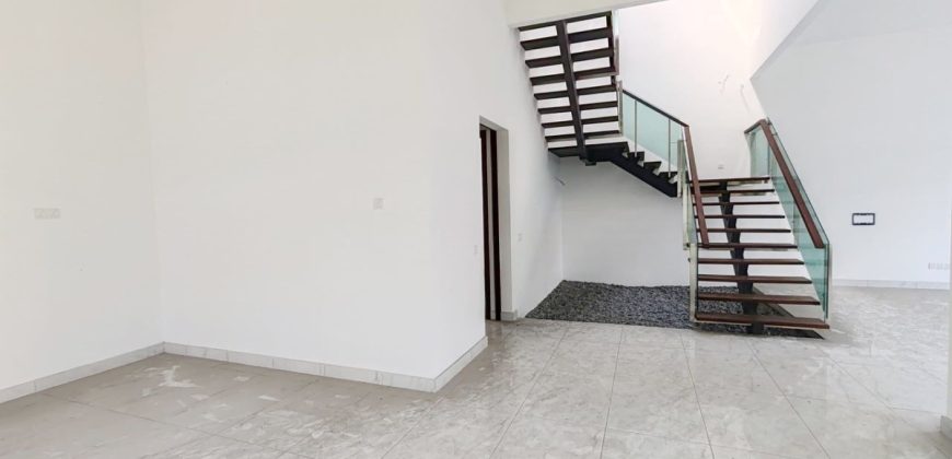 Nusa Duta 3 – 2 Storey Semi Detached House – FOR SALE