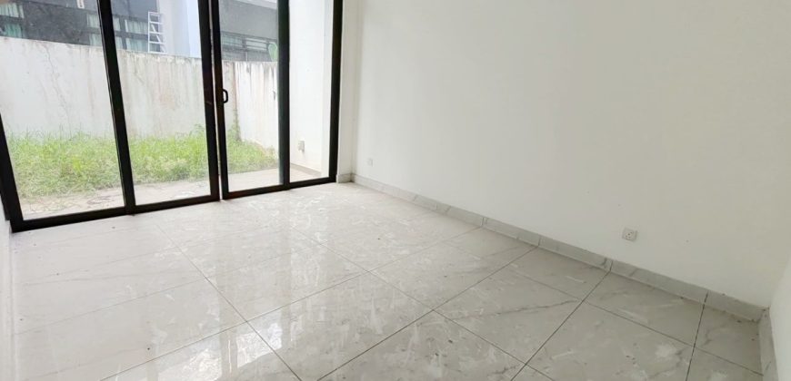 Nusa Duta 3 – 2 Storey Semi Detached House – FOR SALE