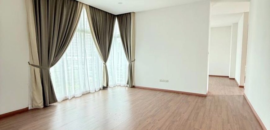 Straits View @ Jb Town – 3.5 Storey Bungalow House – FOR SALE