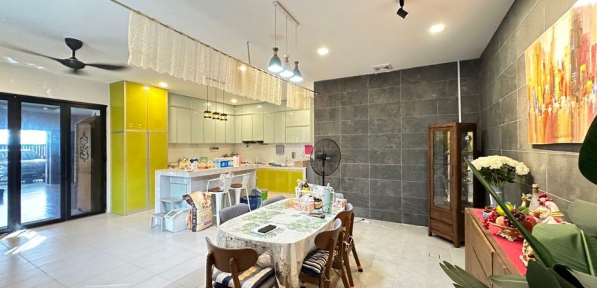 Nusantara Prima @ Iskandar Puteri – 2 Storey Corner Cluster House – FOR SALE