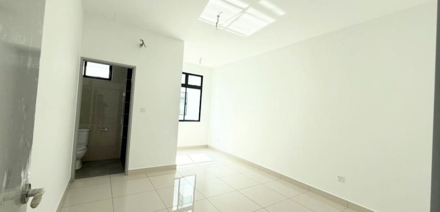 Horizon Hills – 2 Storey Corner Terrace House – FOR SALE