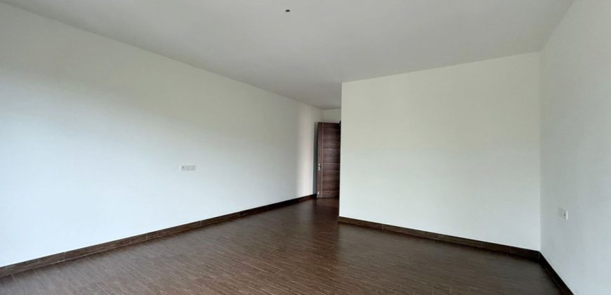 Forest City Golf Villa – 3.5 Storey Villa – FOR SALE