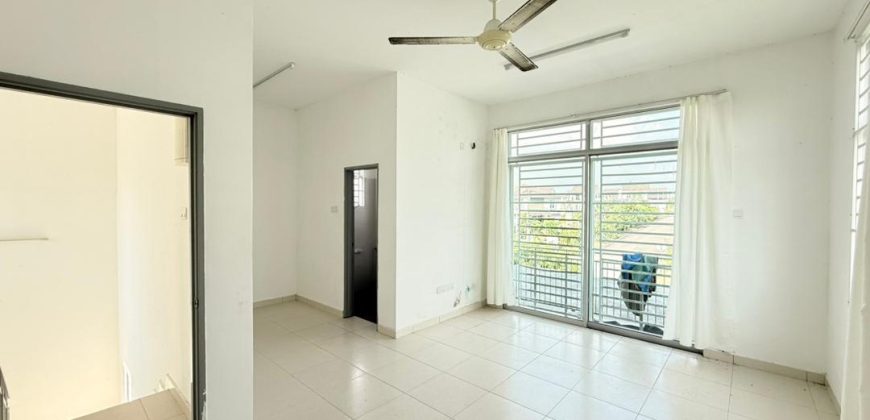 Eroca Hills @ Taman Scientex Kulai – 2 Storey Zero Lot Bungalow – FOR SALE