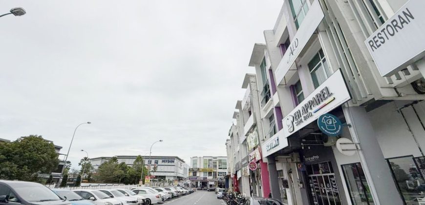 Mutiara Mas – 3 Storey Corner Shop Lot – FOR SALE
