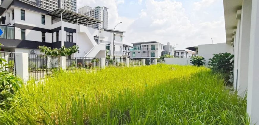 Mutiara Mas – 3 Storey Corner Cluster House – FOR SALE