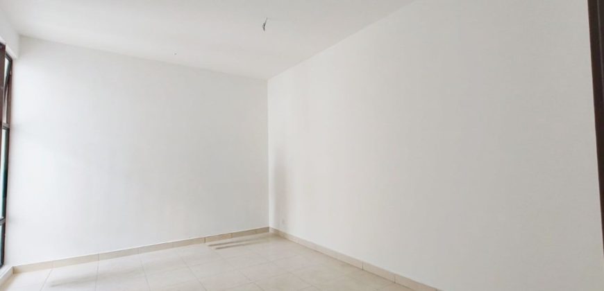 Mutiara Mas – 3 Storey Corner Cluster House – FOR SALE