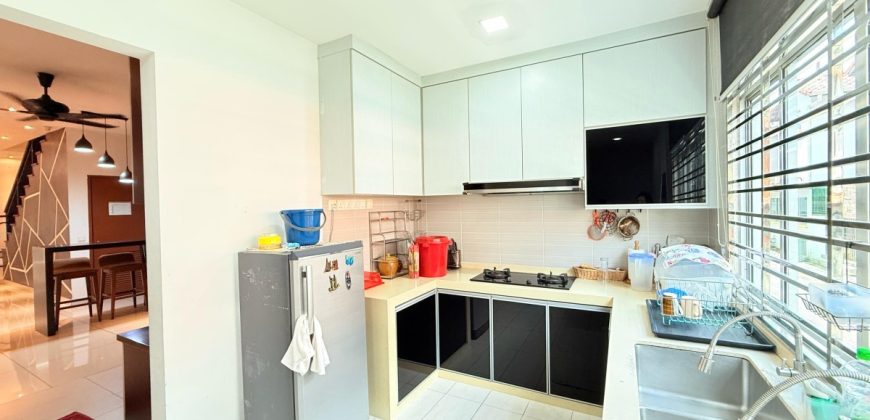 Taman Sutera @ Perling – 2 Storey Sueprlink House – FOR SALE