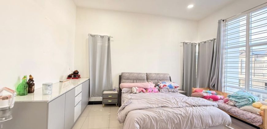 Setia Tropika – 2 Storey Cluster House – FOR SALE
