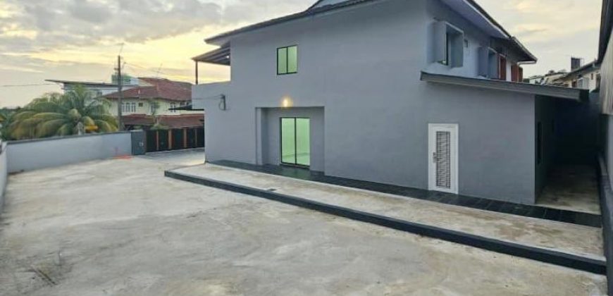 Taman Johor Jaya – 2 Storey Corner Semi Detached House – FOR SALE