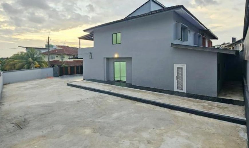 Taman Johor Jaya – 2 Storey Corner Semi Detached House – FOR SALE