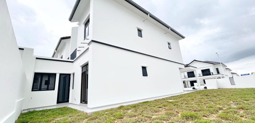 Eco Botanic – 2 Storey Corner Cluster House – FOR SALE