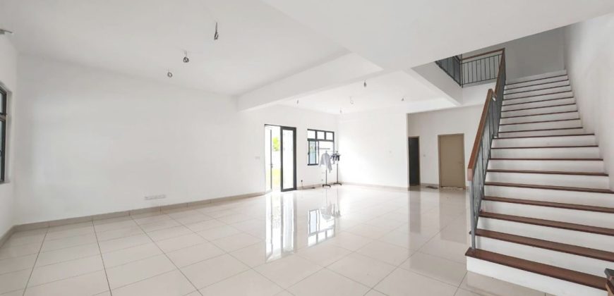 Glenmarie @ Mount Austin – 2 Storey Corner Cluster House – FOR SALE