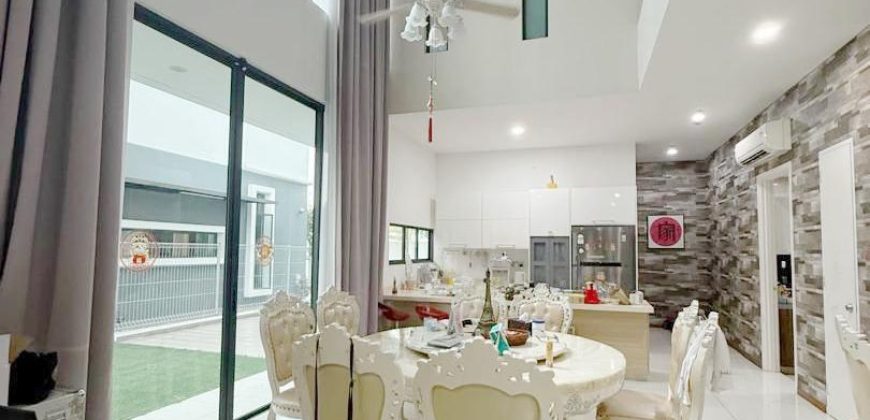 Isola Grandeur @ Senibong Cove – 3 Storey Bungalow House – FOR SALE