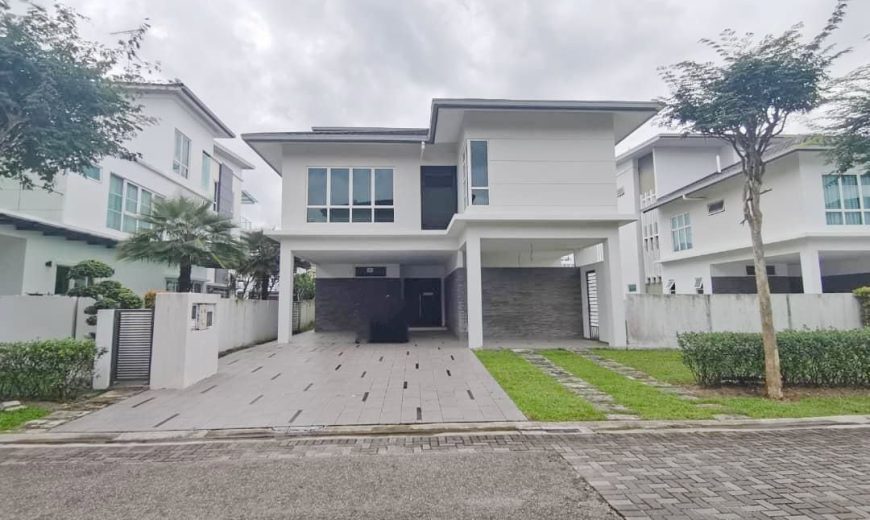 Isola Villa @ Senibong Cove – 3 Storey End Lot Bungalow House – FOR SALE