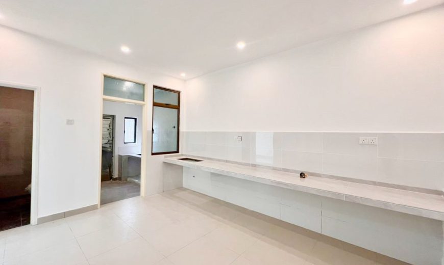 Rini Homes 8 @ Mutiara Rini – 2 Storey Terrace House – FOR SALE