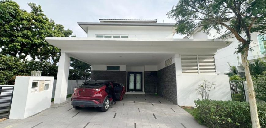 Isola Villa @ Senibong Cove – 3 Storey End Lot Bungalow House – FOR SALE