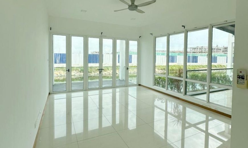 Isola Villa @ Senibong Cove – 3 Storey End Lot Bungalow House – FOR SALE