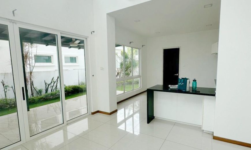 Isola Villa @ Senibong Cove – 3 Storey End Lot Bungalow House – FOR SALE