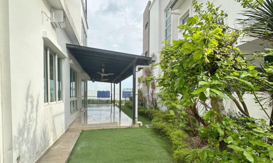 Isola Villa @ Senibong Cove – 3 Storey End Lot Bungalow House – FOR SALE