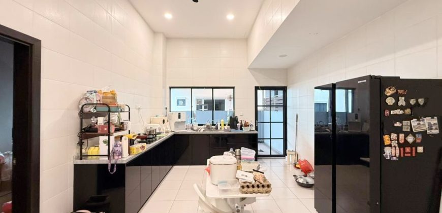 Taman Setia Indah – 2 Storey Semi Detached House – FOR SALE