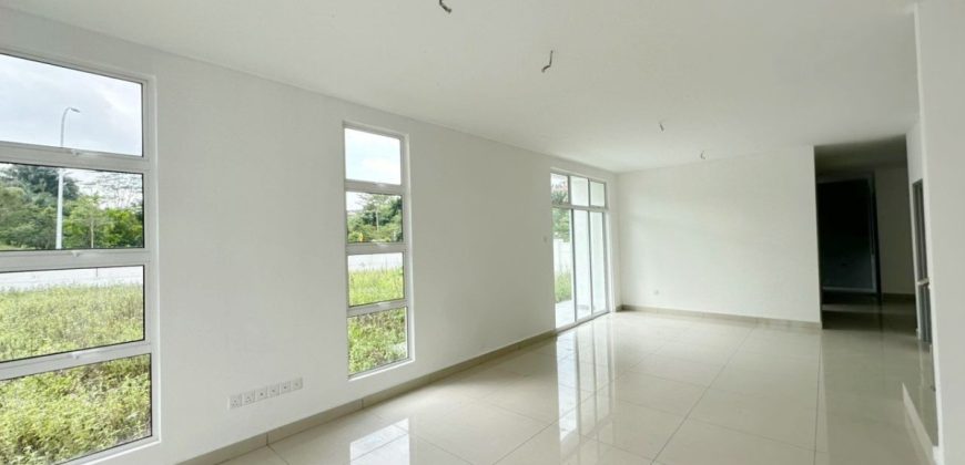 Taman Bestari Indah – 2 Storey Corner Cluster House – FOR SALE