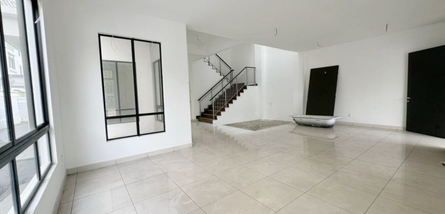 Taman Desa Tebrau – 3 Storey Semi Detached House – FOR SALE