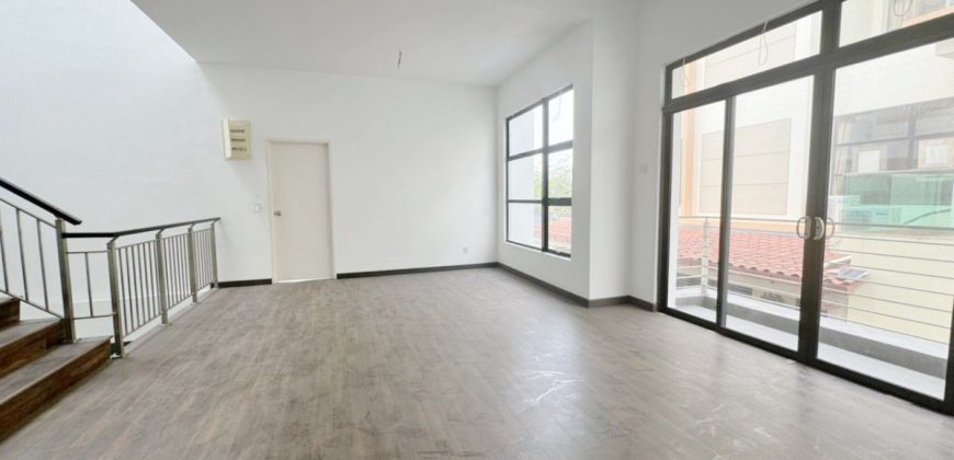Taman Desa Tebrau – 3 Storey Semi Detached House – FOR SALE