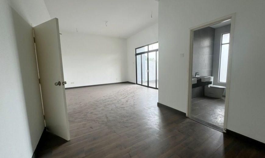 Taman Desa Tebrau – 3 Storey Semi Detached House – FOR SALE