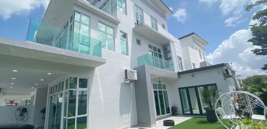 Mutiara Bestari 2 – 3 Storey Corner Cluster House – FOR SALE