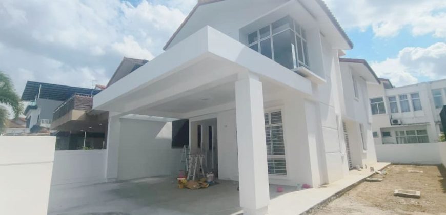 Taman Ponderosa @ Molek – 2 Storey Semi Detached House – FOR SALE