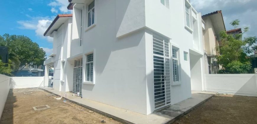 Taman Ponderosa @ Molek – 2 Storey Semi Detached House – FOR SALE
