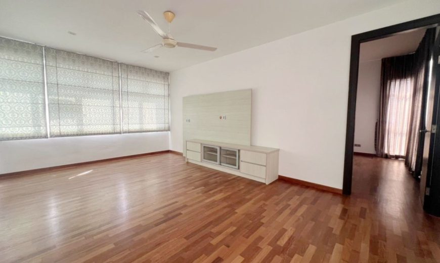 Horizon Hills – 3 Storey Bungalow House – FOR SALE