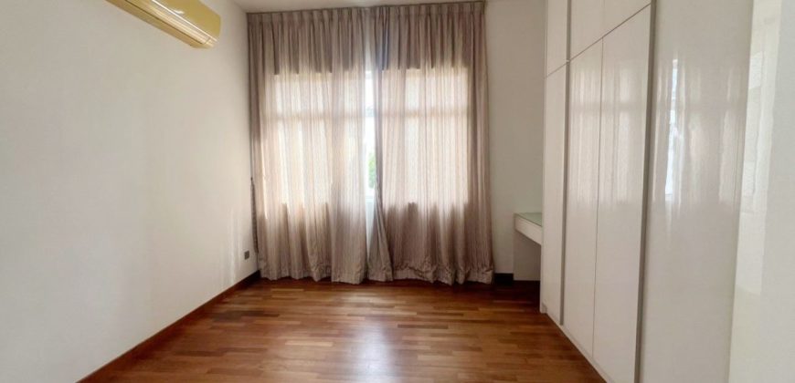 Horizon Hills – 3 Storey Bungalow House – FOR SALE