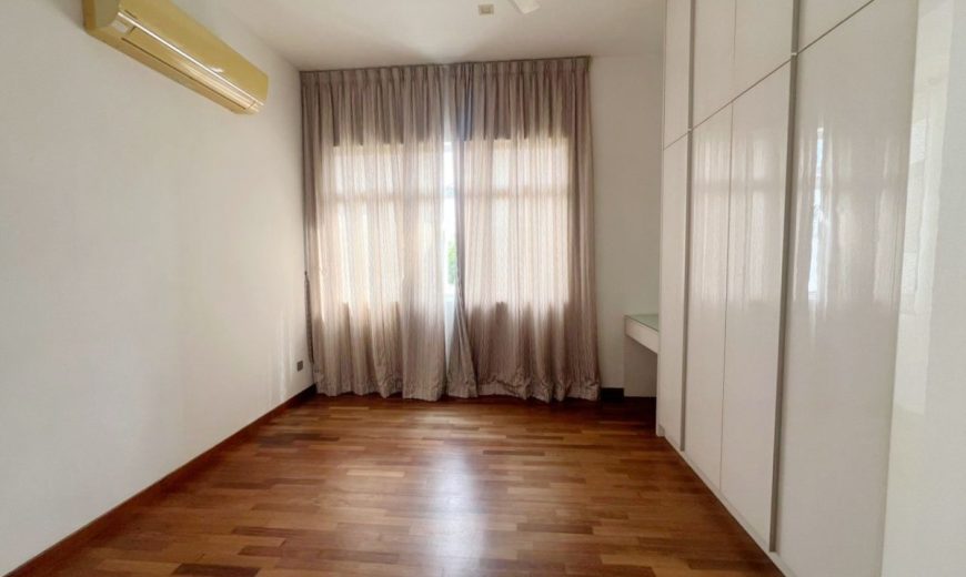 Horizon Hills – 3 Storey Bungalow House – FOR SALE