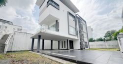 Horizon Hills – 3 Storey Bungalow House – FOR SALE