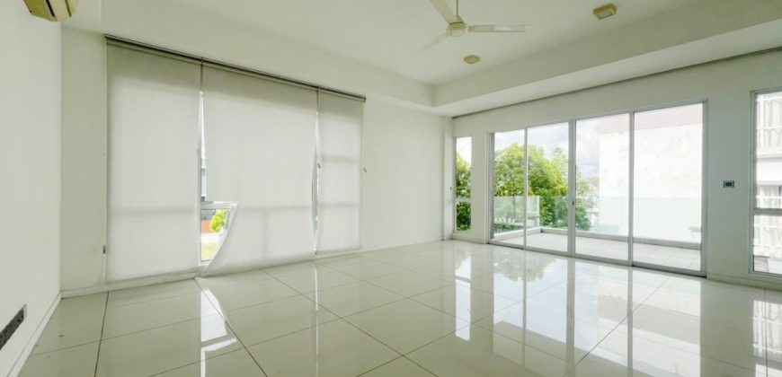 Horizon Hills – 3 Storey Bungalow House – FOR SALE