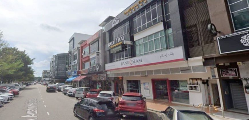 Mount Austin – 3 Storey Shoplot – FOR SALE