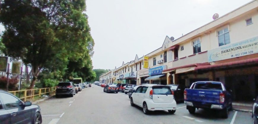 Taman Pulai Utama – Corner Shop Lot – FOR SALE