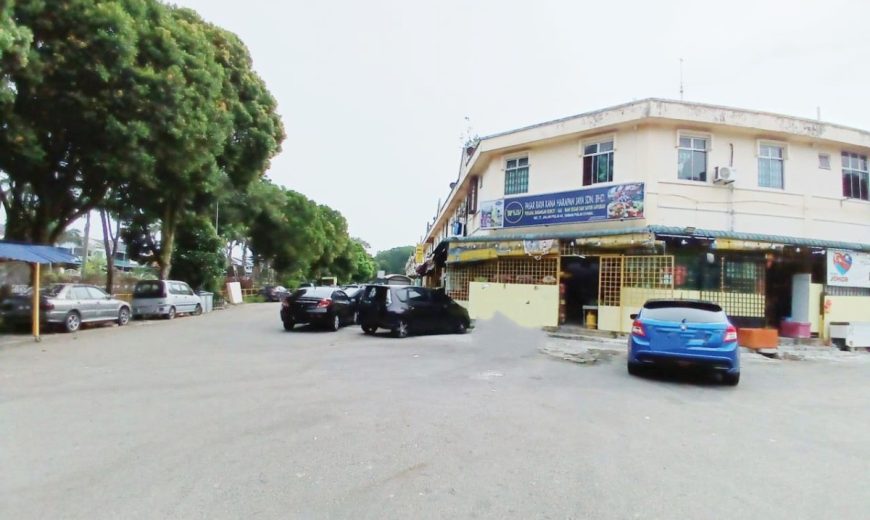 Taman Pulai Utama – Corner Shop Lot – FOR SALE