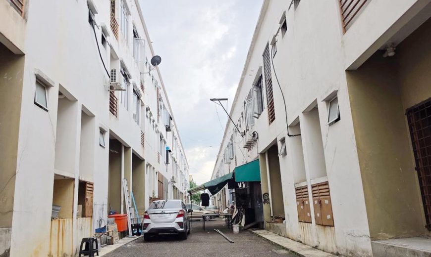 Taman Sierra Perdana – 3 Storey Shoplot – FOR SALE