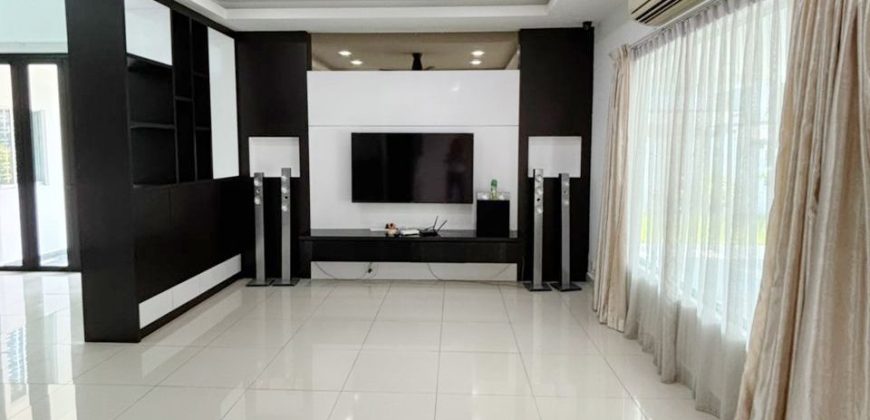 Taman Sutera Utama – 2.5 Storey End Lot Terrace House – FOR SALE