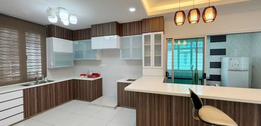 Taman Sutera Utama – 2.5 Storey End Lot Terrace House – FOR SALE