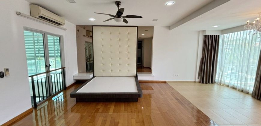 Taman Sutera Utama – 2.5 Storey End Lot Terrace House – FOR SALE